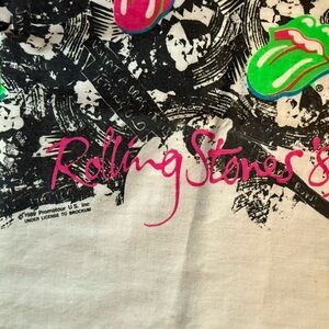 Rolling Stones vintage Graphic scarf- Black, Pink, Green from 1989